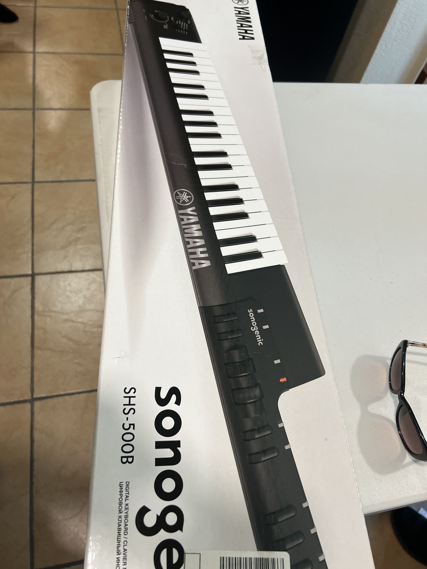 Yamaha Digital Keyboard Sonogenic SHS-500B, Schwarz - Tragbares Umhänge