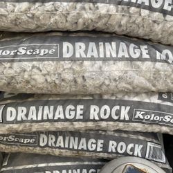 Drainage Rock  Nuevas  16 Bolsas. $ 5 Each