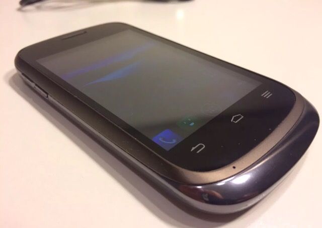 ZTE android smartphone predule z993 cricket wireless cellphone clean esn