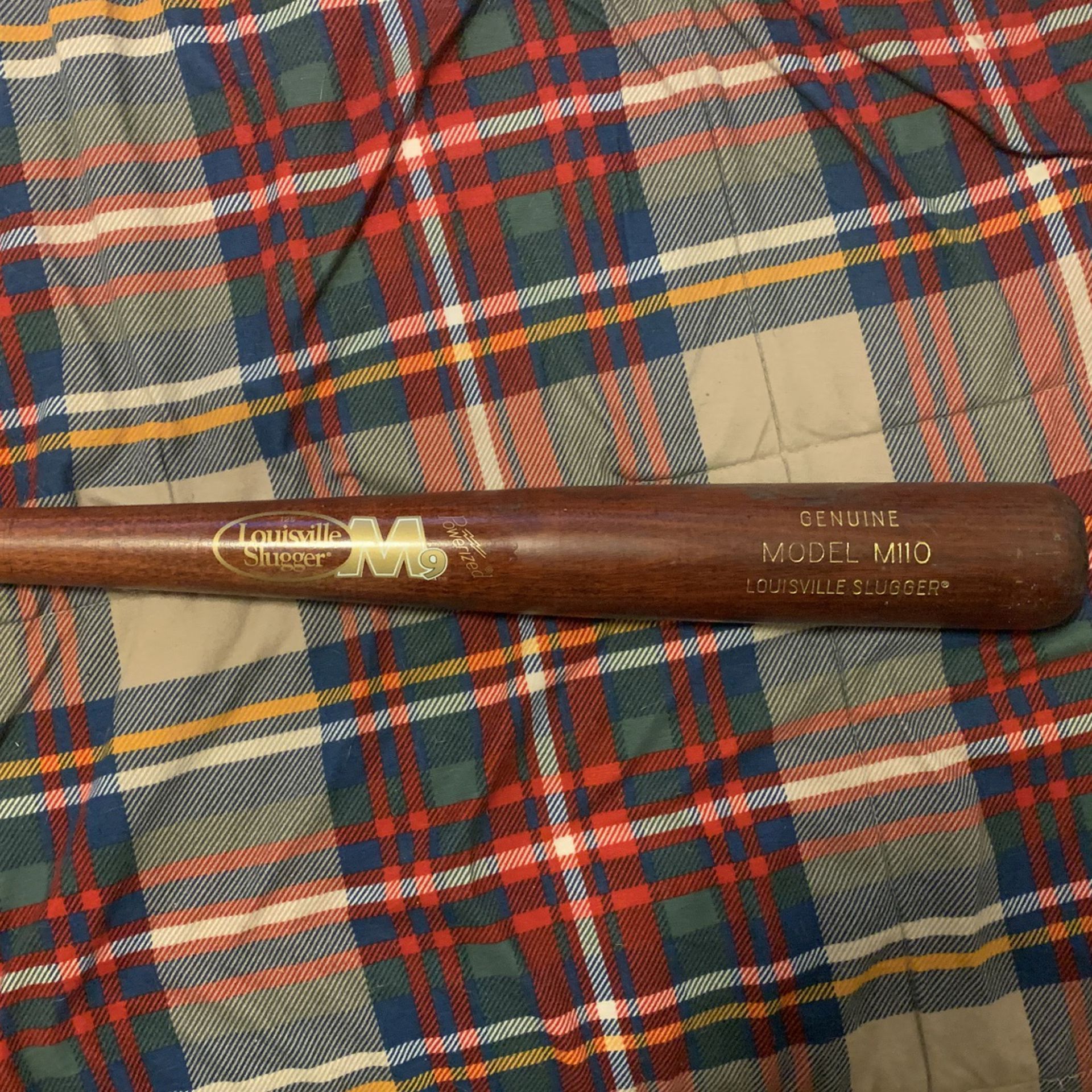 Louisville Slugger M9 Maple Model M110 32in Wood Bat 