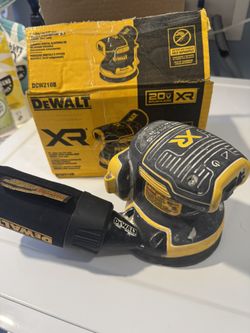DEWALT XR 20-Volt Brushless Variable Speed Random orbital Cordless Sander with Dust Management 2025