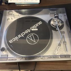 Audio-technica AT-LP 120-USB
