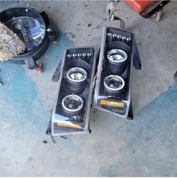 1st Gen Colorado Halo Headlights.