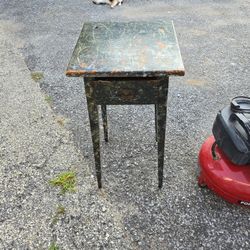 Painted End Table/ Plant Stand 