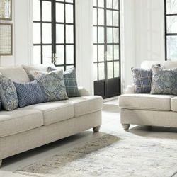 Traemore Linen Living Room Set

