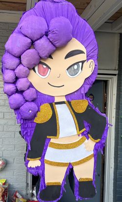 K pop Piñatas