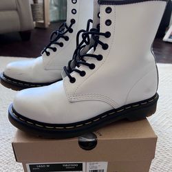 Dr. Martens 1460 Smooth Leather Lace Up Boots, Size 8 White