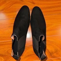 Casual shoes