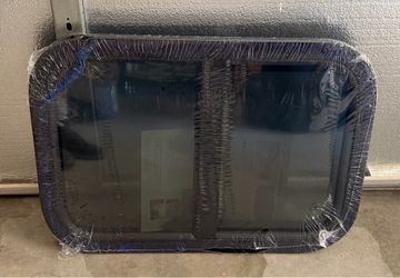 RV window small 15” X 22”