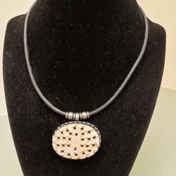 Vintage Necklace With Oval Abstract Tan Color 