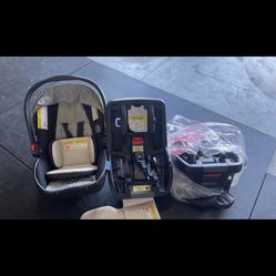 Graco Car seat With 2 Bases 