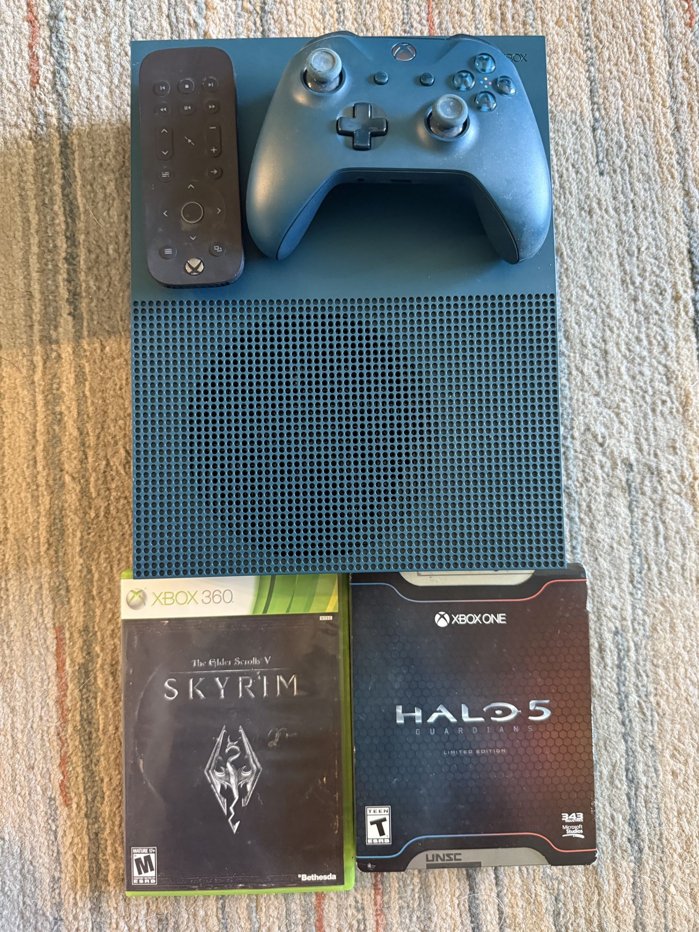 Special Edition Xbox One S With Halo 5 And Skyrim