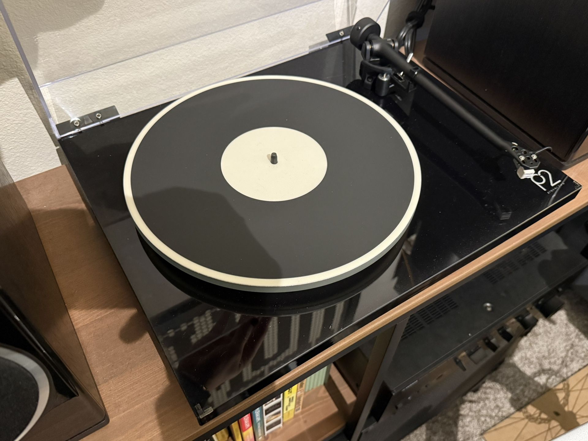 Rega Planar 2 Turntable Record Player Black