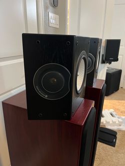 Monitor Audio Silver Speakers