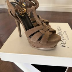 YSL Heels Hardly Worn
