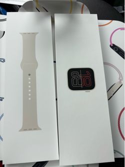 Apple Watch SE 3 GPS 44 MM STARLIGHT ALUMINUM CASE