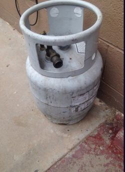 Vapor (Vertical) Propane Tank 20lb - Some Forklifts, Grinder, Heater