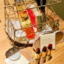 10-Pc Cosmetic Gift set