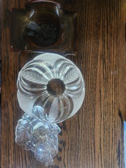 Glass/crystal dishes, and Geode Rocks amd a polished fossil.
