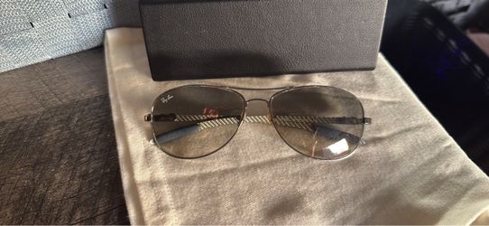 Ray-Ban Aviator Sunglasses