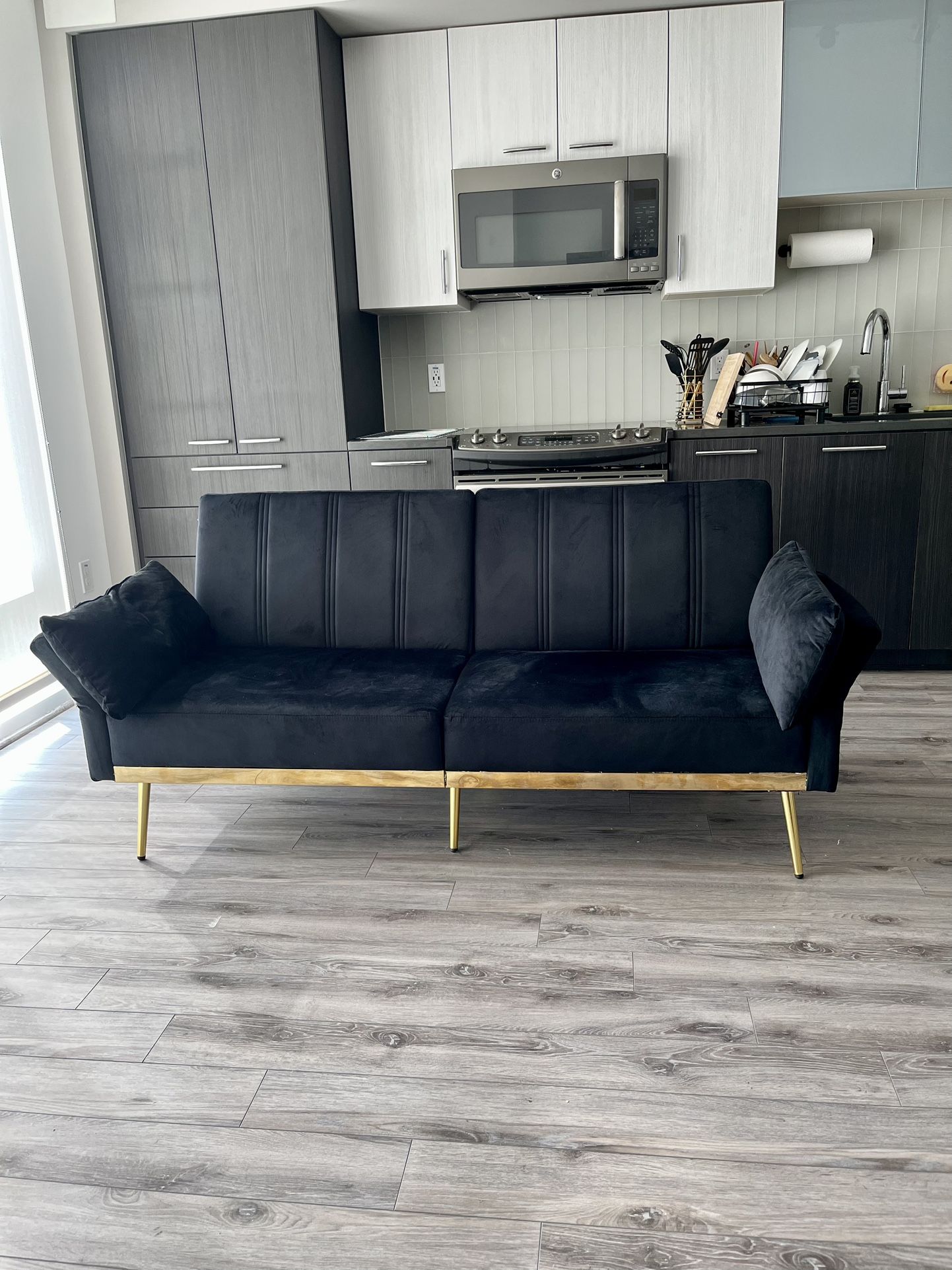 Futon Sofa Couch Loveseat Convertible Sleeper Sofa Black 70” Inch