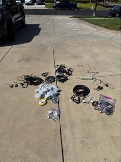 HDMI Wireless Transmitter/Receiver, Various AV cords/connections and more!