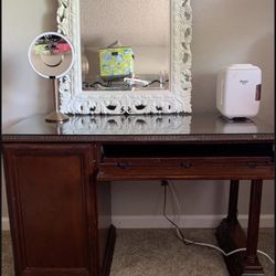 Bombay Computer desk with glass top