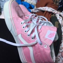 Vans 7 Women New Without Box 25$