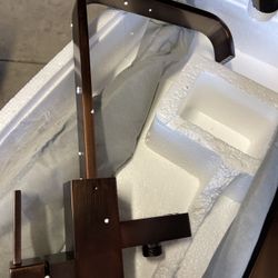 Freestanding Bathtub Faucet