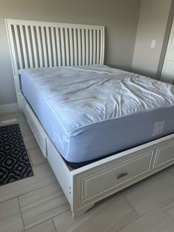 Sealy Posturepedic Plus Starley Queen Mattress