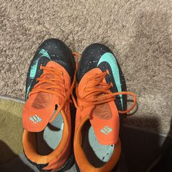 Kd 6 size 11