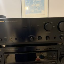 Marantz PM 68 Amplifier