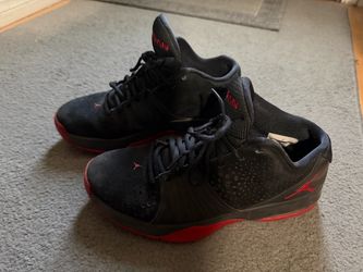 Jordan TE3 size 11