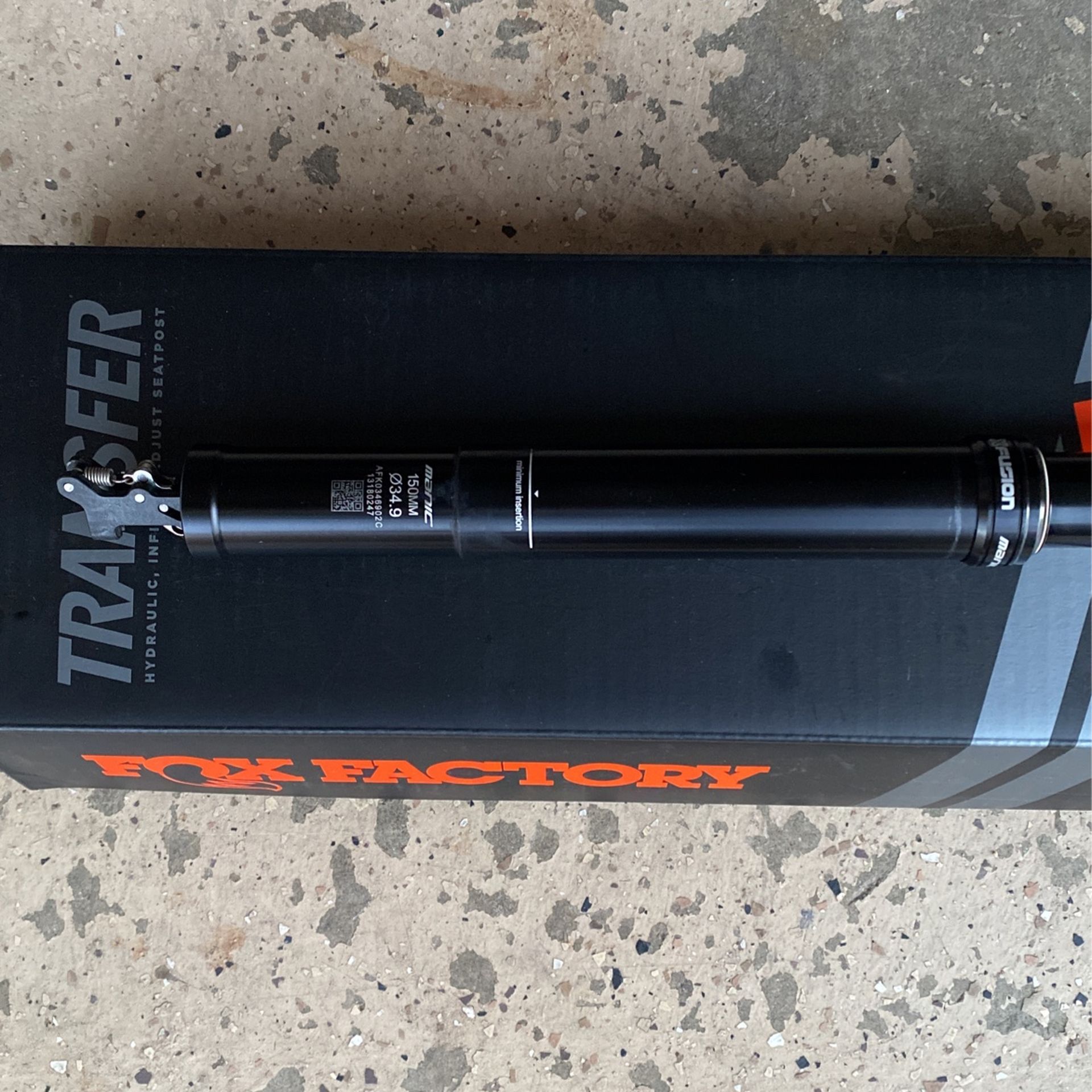 XFusion Manic Dropper Post