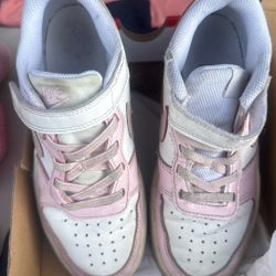 Nike Girls Shoes