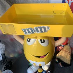 M&m Display