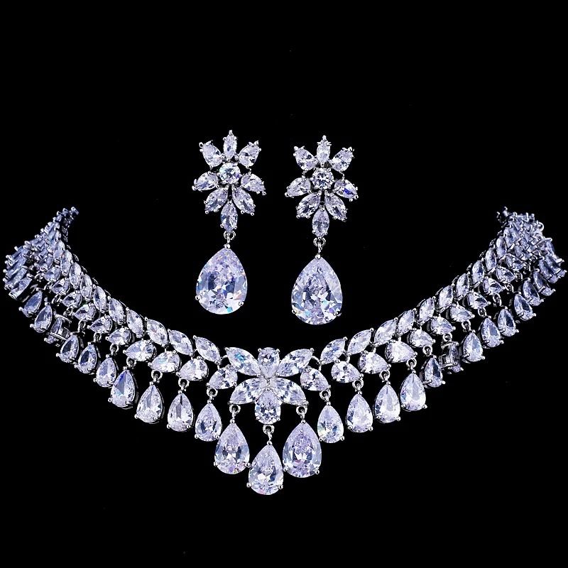 Crystal Drops Choker Jewelry Set