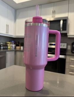 *DUPE Pink Starbucks x Stanley Cup *