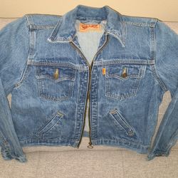 Rare! Women's Levis Jean Jacket ZIP