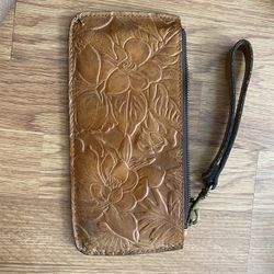 Patricia Nash Wristlet