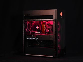 Omen | RTX 5070 Ti + Core Ultra 7 265K | 32GB DDR5 | 1TB Gen 4 NVMe | HP OMEN 45L Gaming Desktop