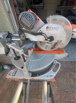 12 inch Sliding Miter Saw