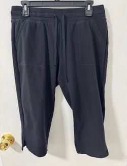 St. John Bay Black Pull On Capri Jogger pants Drawstring Waist Petite Medium
