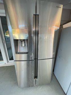 Samsung 4 door refrigerator