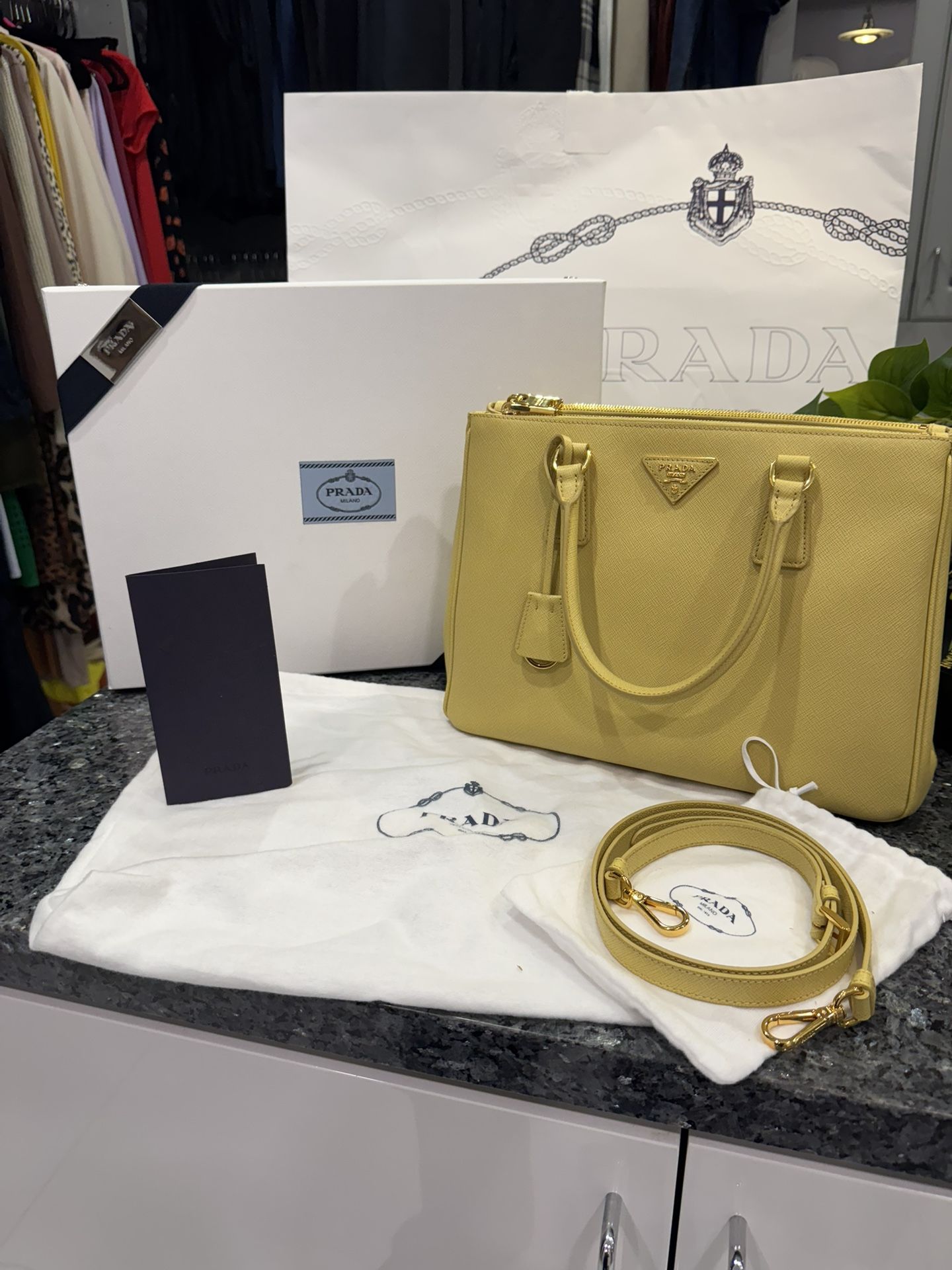 Large Prada Galleria Leather Bag