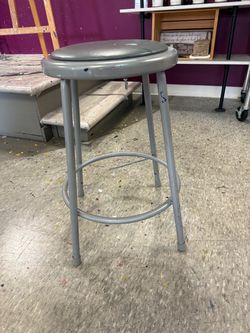 National Public Seating 24” Commercial Bar Stools – Vinyl Padded Steel