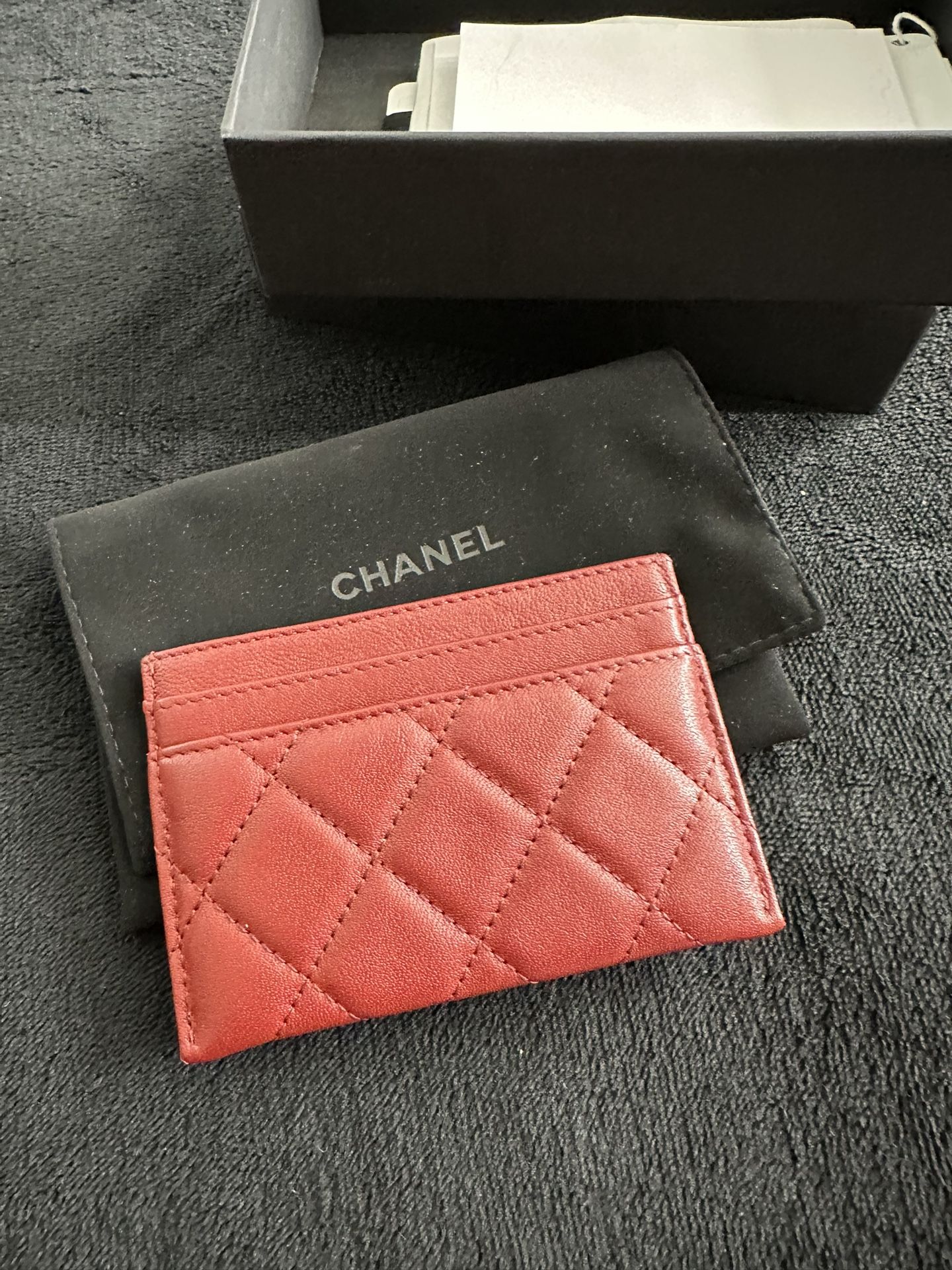 AUTHENTIC CHANEL 19 Card Holder - 20A Pink for Sale in Shoreline, WA -  OfferUp