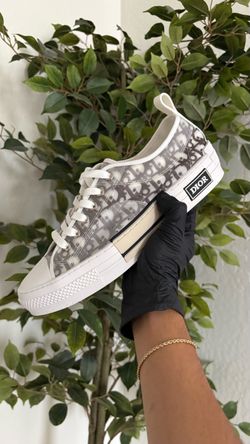 Dior shoes