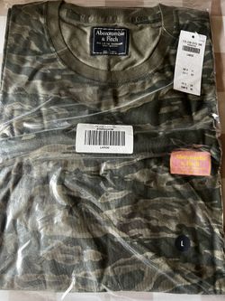 Men’s size large Abercrombie T-shirt, brand new with tags