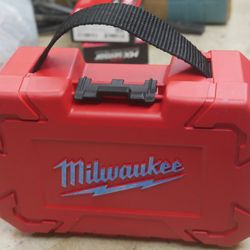Milwaukee 49-22-4030 General-Purpose Hole Saw Set of 16 Pieces new open box  box was open for inspection.